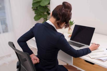 Best Position to Sit for Lower Back Pain: 5 Tips to Improve Posture
