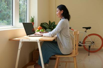 Sitting Correctly: How To Improve Your Posture At Your Home Office